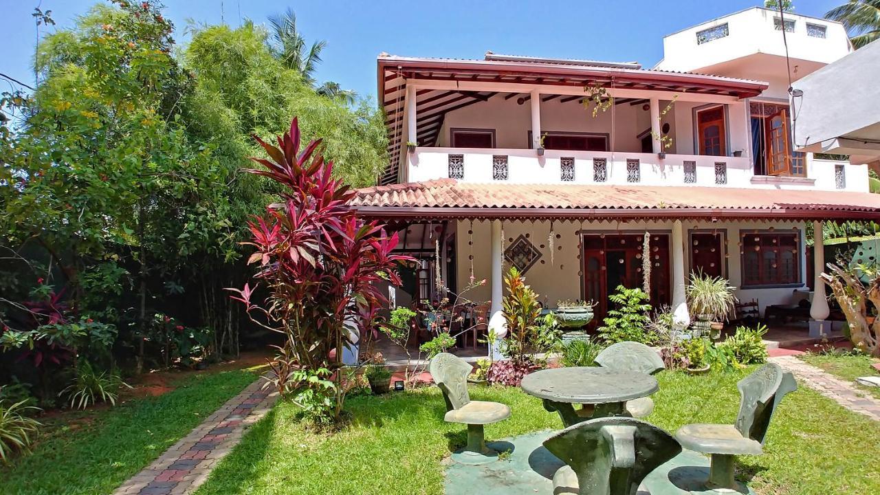 Guest House Basilea Берувала Екстер'єр фото
