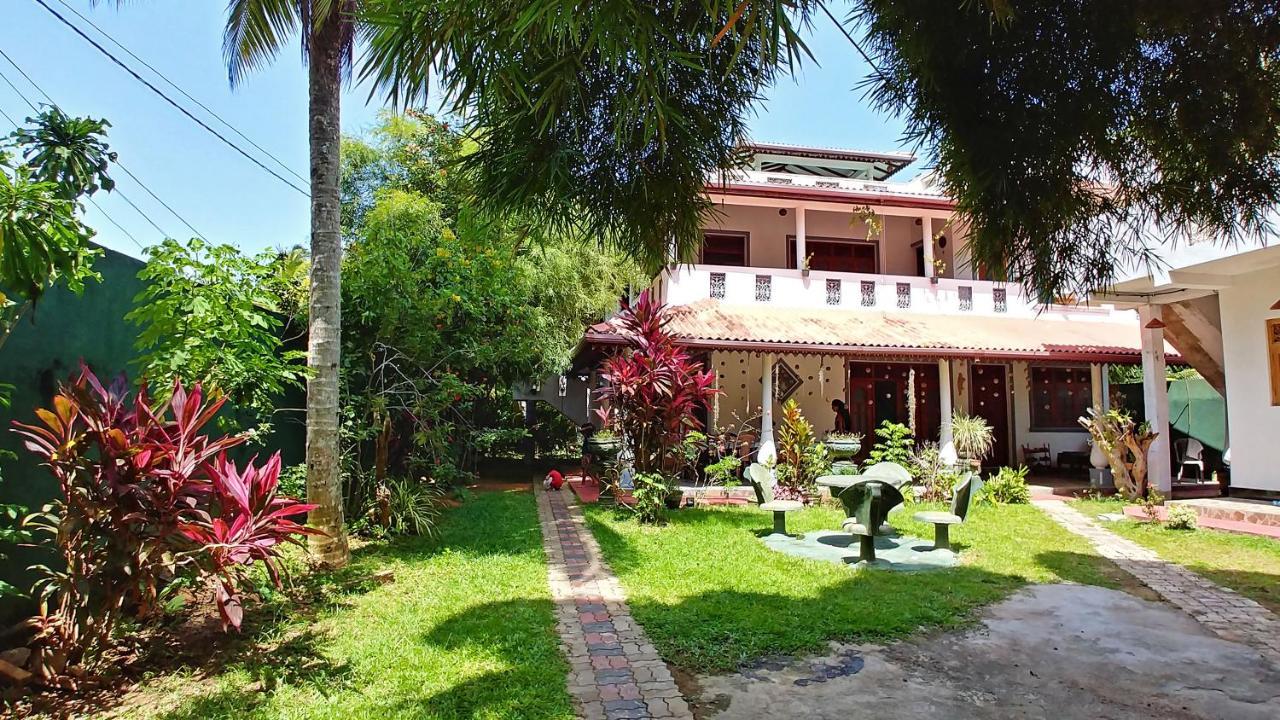 Guest House Basilea Берувала Екстер'єр фото